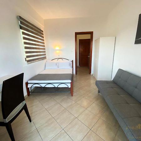 Apartamento Griavas At Campsite Sykia Chalkidikis Exterior foto